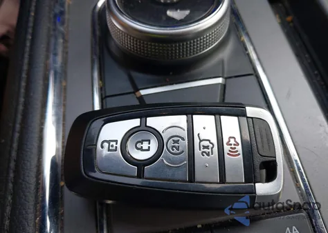 2019 Ford Expedition Xlt z USA, uszkodzony, nr VIN 1FMJU1JT6KEA44657